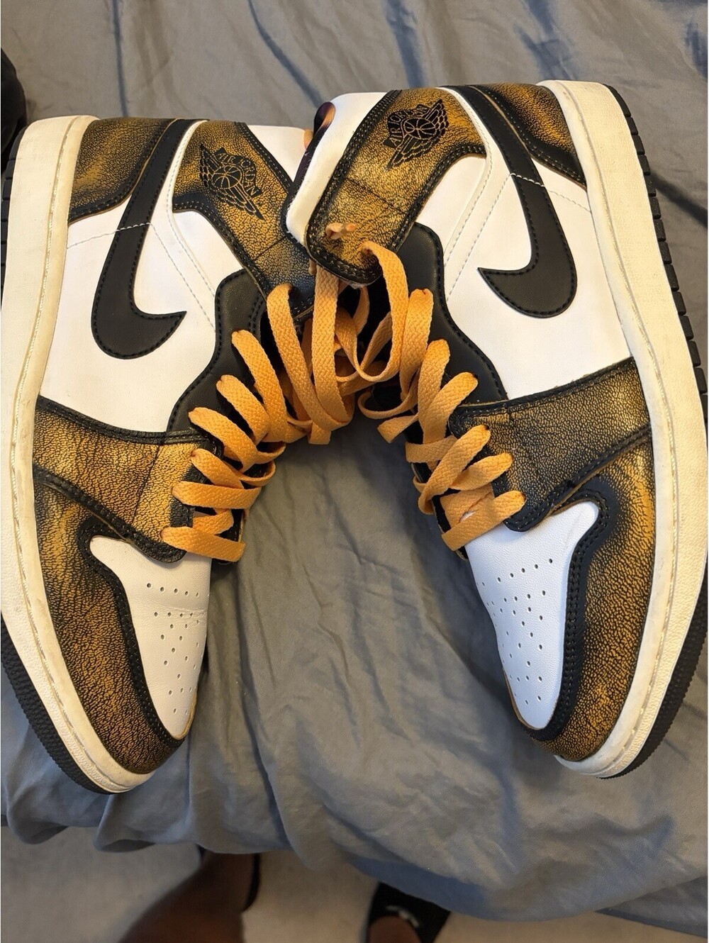 Jordan Air Jordan 1 SE Mid Wear-Away Taxi DQ8417-071 Black Yellow Leather